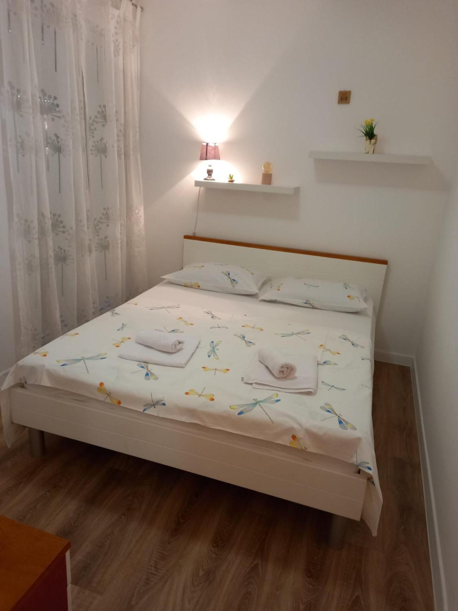 Apartman Kulas Biograd Na Moru Εξωτερικό φωτογραφία